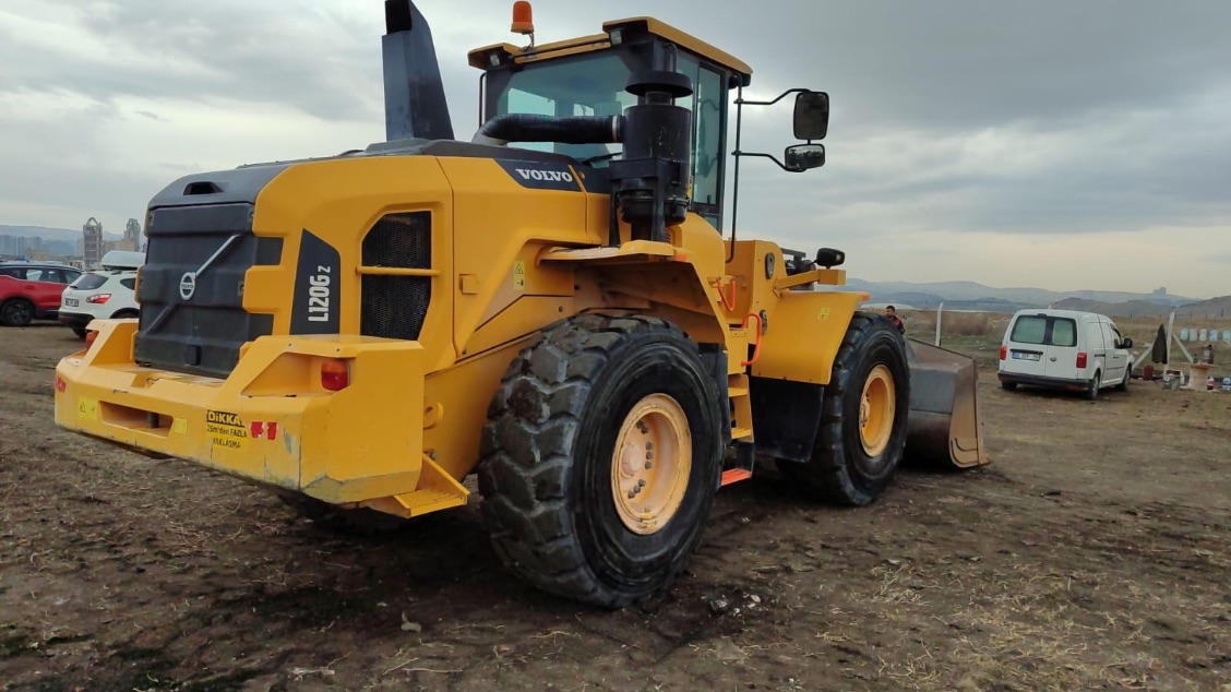 VOLVO L120GZ